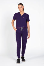 Load image into Gallery viewer, Yugen Womens Jogger Scrub pants