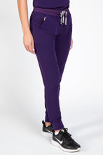 Load image into Gallery viewer, Yugen Womens Jogger Scrub pants