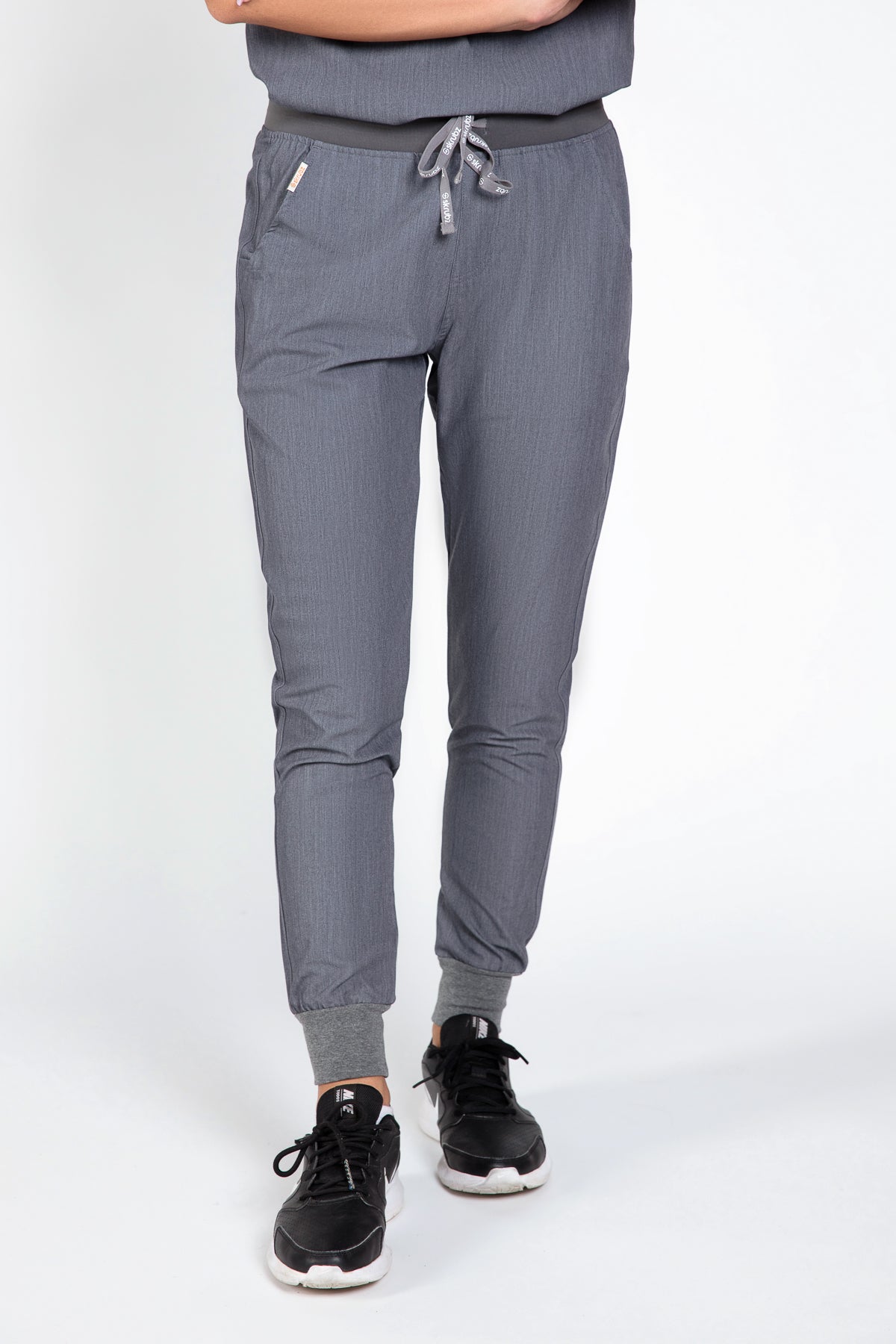 Yugen Womens Jogger Scrub pants
