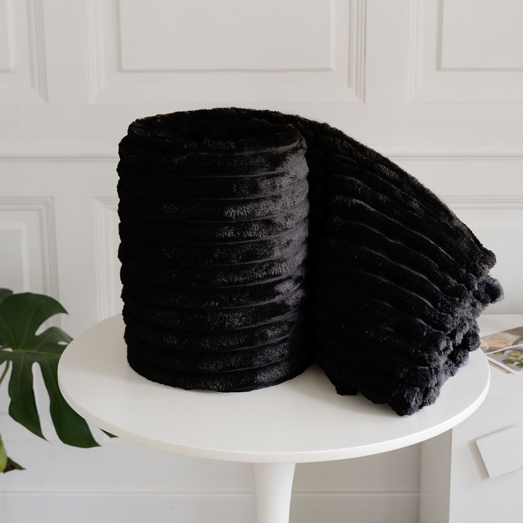 Chunky Cord Throw 10 Colours 2 Sizes
