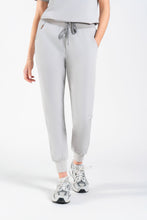Load image into Gallery viewer, Yugen Womens Jogger Scrub pants
