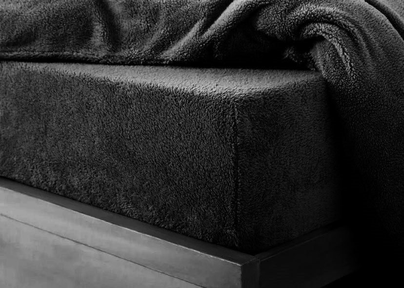 Teddy Fleece Fitted Sheet 30 cm Depth 15 Colours