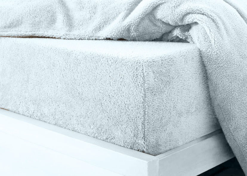 Teddy Fleece Fitted Sheet 30 cm Depth 15 Colours