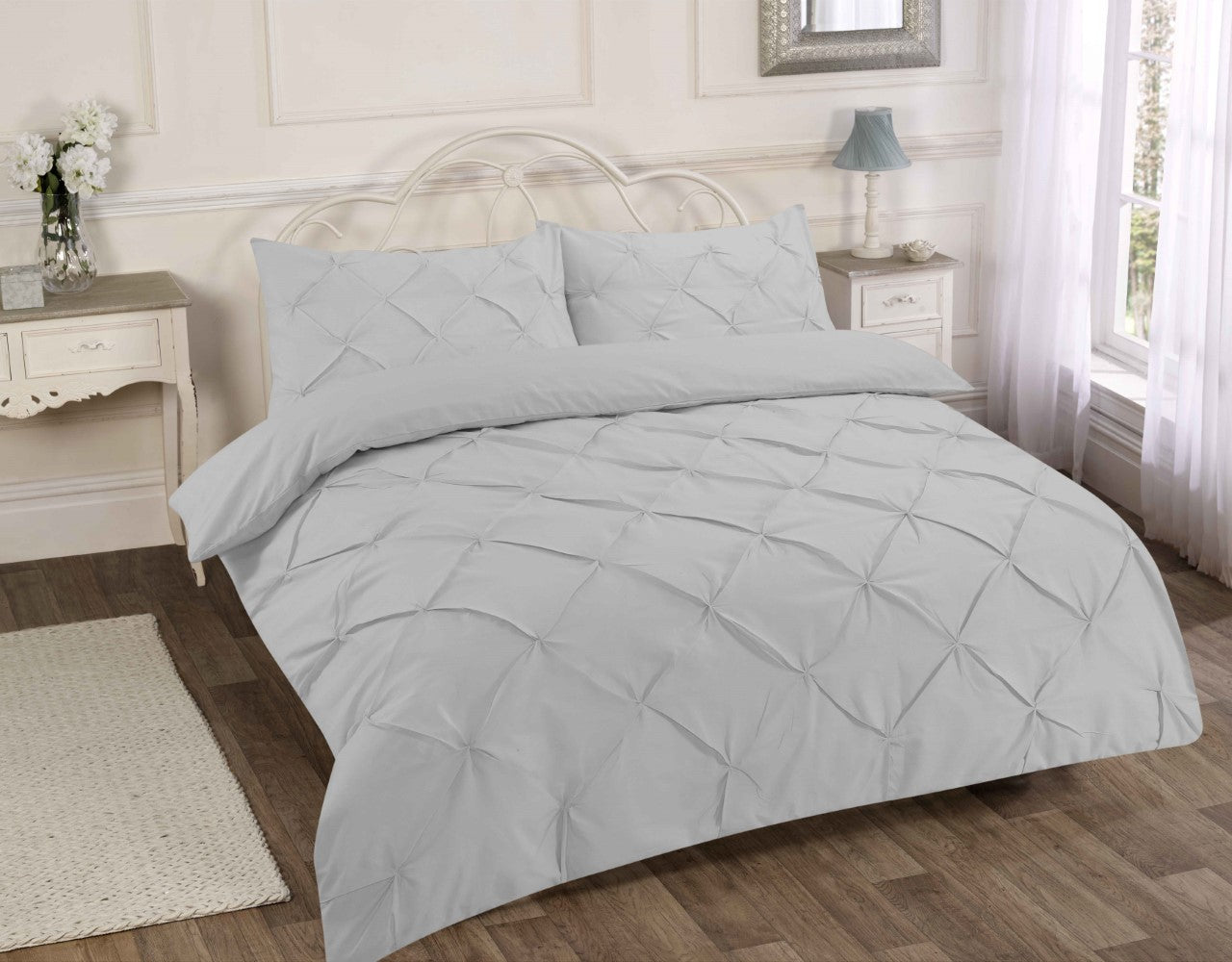 Pintuck Duvet Set 13 Colours