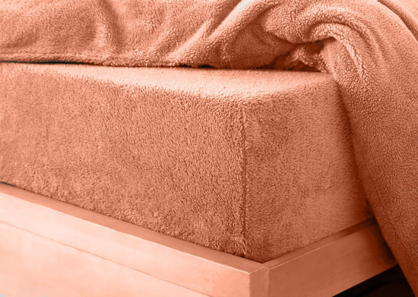 Teddy Fleece Fitted Sheet 30 cm Depth 15 Colours