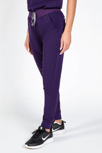 Load image into Gallery viewer, Yugen Womens Jogger Scrub pants

