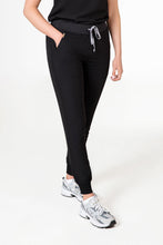 Load image into Gallery viewer, Yugen Womens Jogger Scrub pants
