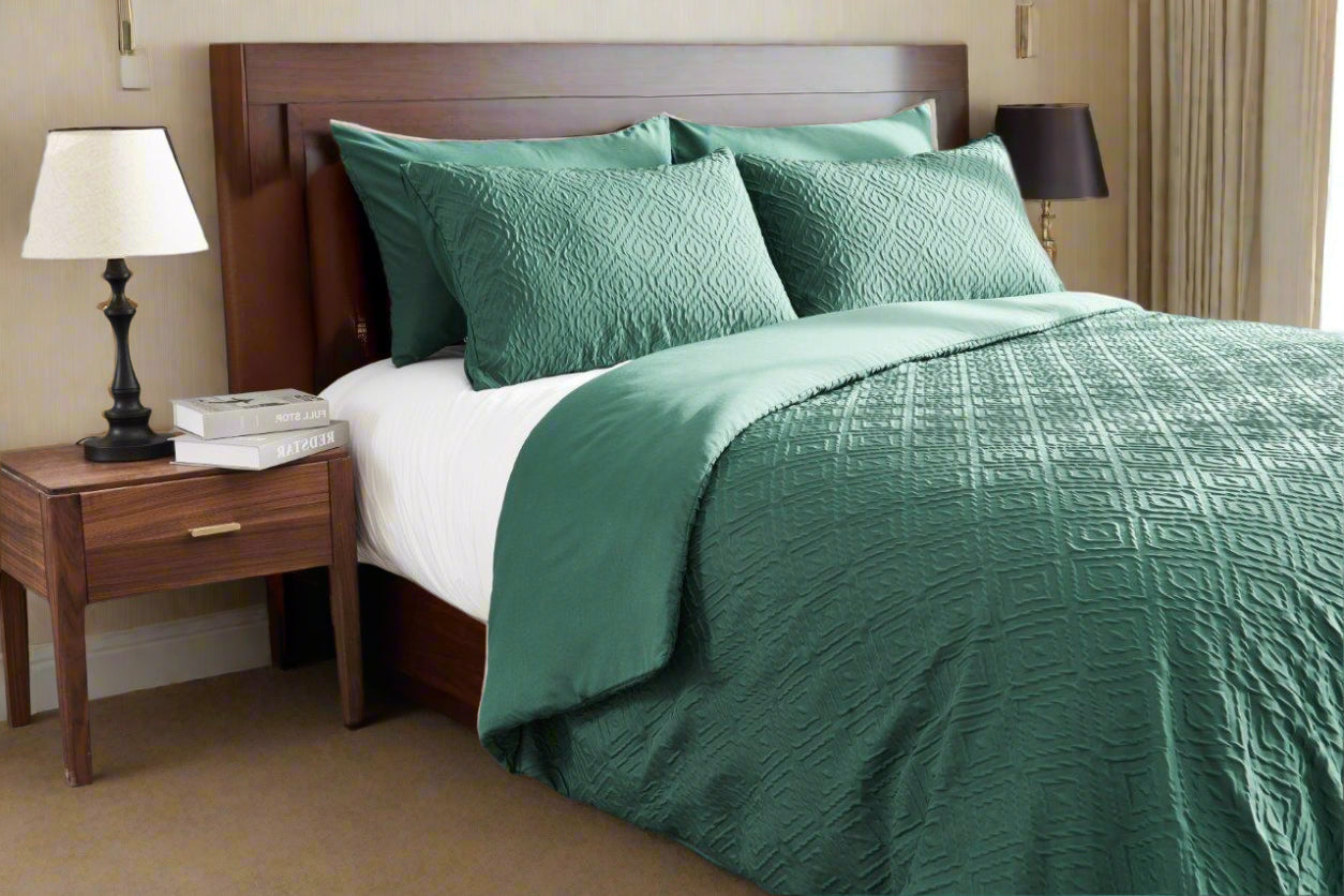 3D Embossed Square Patterned Duvet Set 4 Colours