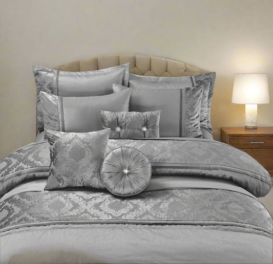 Casa Embroidered Duvet Set 4 Colours Matching Curtains