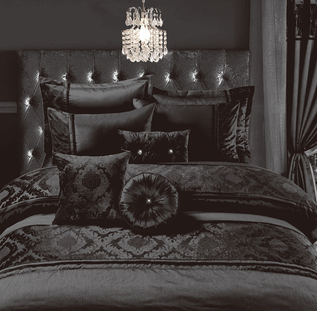 Casa Embroidered Duvet Set 4 Colours Matching Curtains