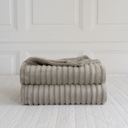 Chunky Cord Throw 10 Colours 2 Sizes