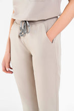 Load image into Gallery viewer, Yugen Womens Jogger Scrub pants
