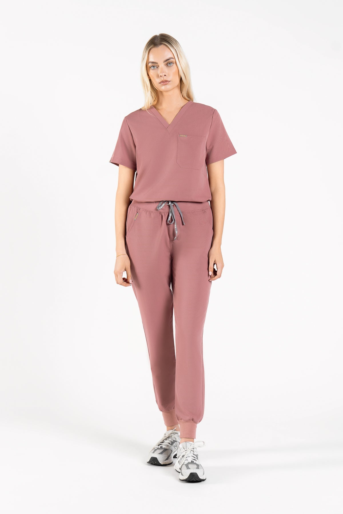 Yugen Womens Jogger Scrub pants