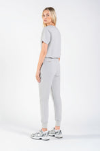 Load image into Gallery viewer, Yugen Womens Jogger Scrub pants
