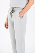 Load image into Gallery viewer, Yugen Womens Jogger Scrub pants
