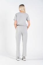 Load image into Gallery viewer, Kanso Womens Straight Scrub pants
