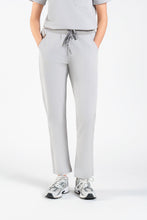 Load image into Gallery viewer, Kanso Womens Straight Scrub pants

