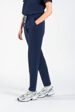 Load image into Gallery viewer, Kanso Womens Straight Scrub pants
