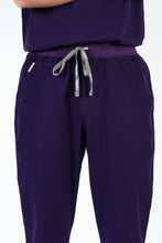 Load image into Gallery viewer, Yugen Mens Jogger Scrub pants

