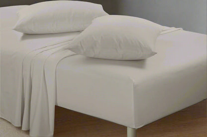 Easy Care Percale Fitted Sheet 40cm Depth 22 Colours All Bed Sizes