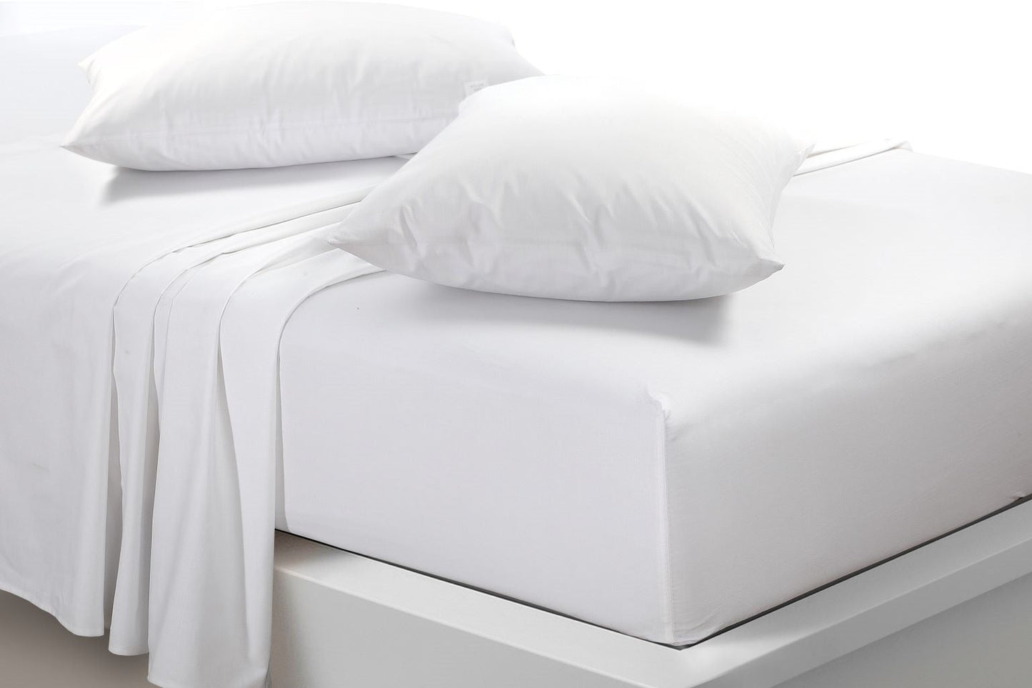 Easy Care Percale Fitted Sheet 40cm Depth 22 Colours All Bed Sizes