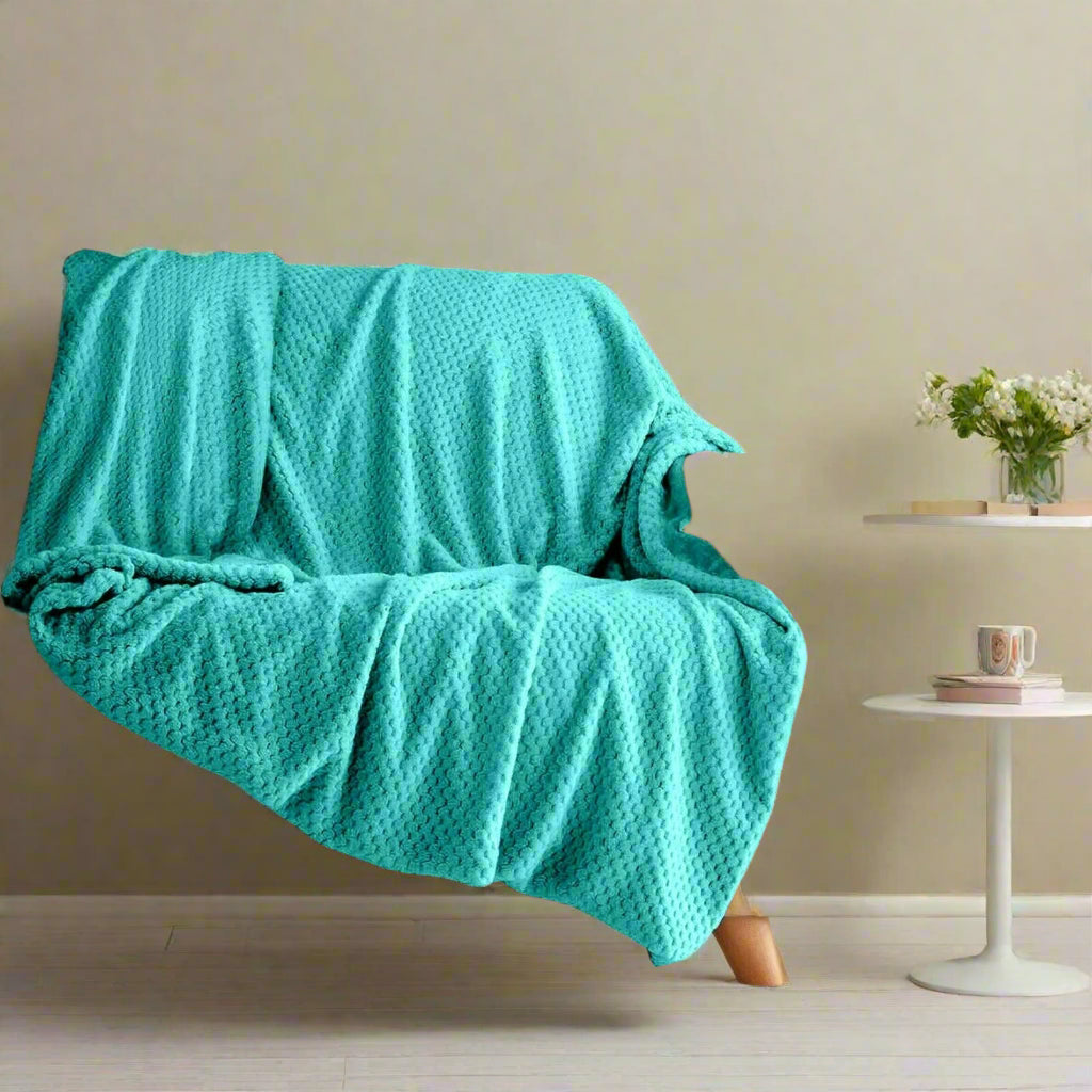 Luxury Comb Throw 18 Colours