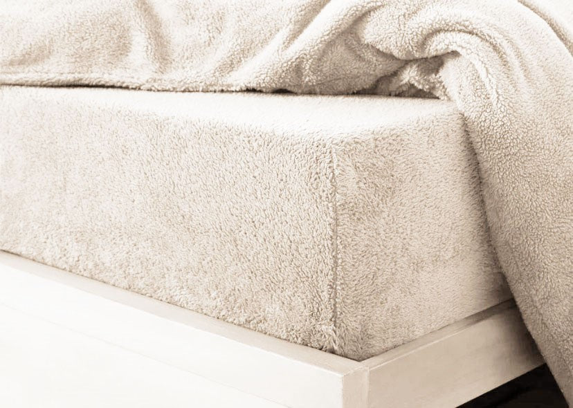 Teddy Fleece Fitted Sheet 30 cm Depth 15 Colours