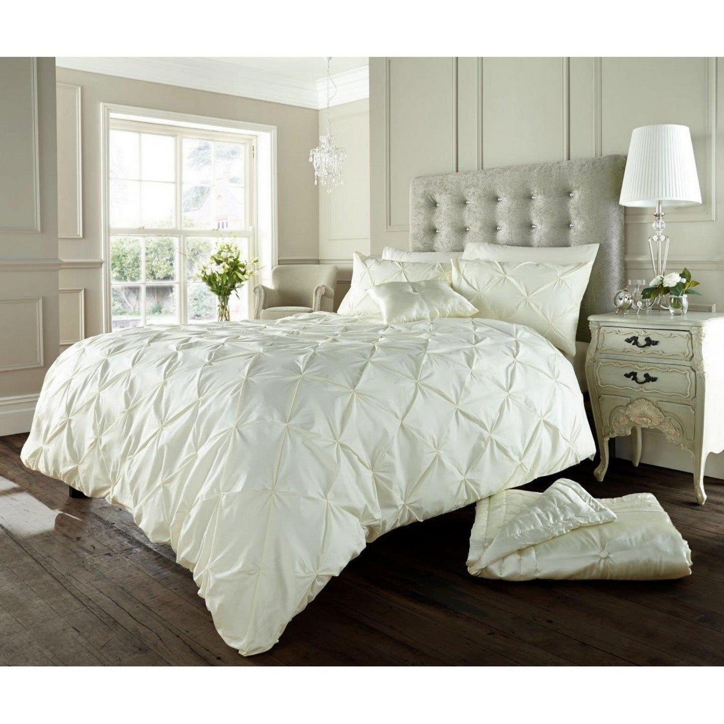 Alford Duvet Set
