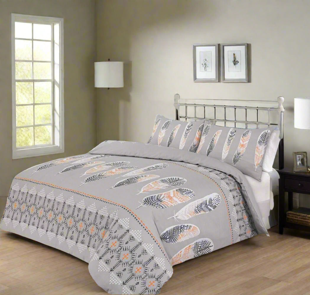 Feather Patterned Duvet Set Light Grey