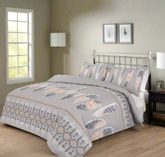 Feather Patterned Duvet Set Light Grey