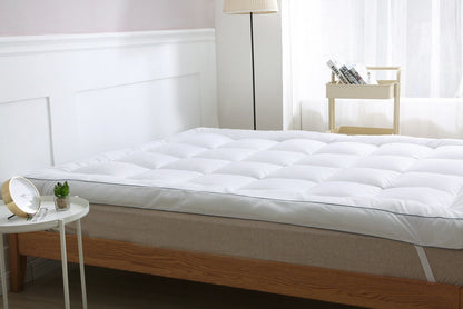Enhance Comfort with Our 10cm Gel Topper - Experience Ultimate Support and Cooling Luxury