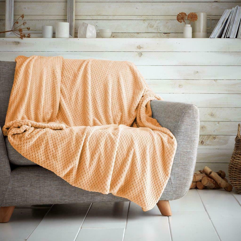 Luxury Comb Throw 18 Colours