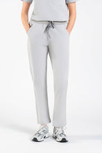 Load image into Gallery viewer, Kanso Womens Straight Scrub pants
