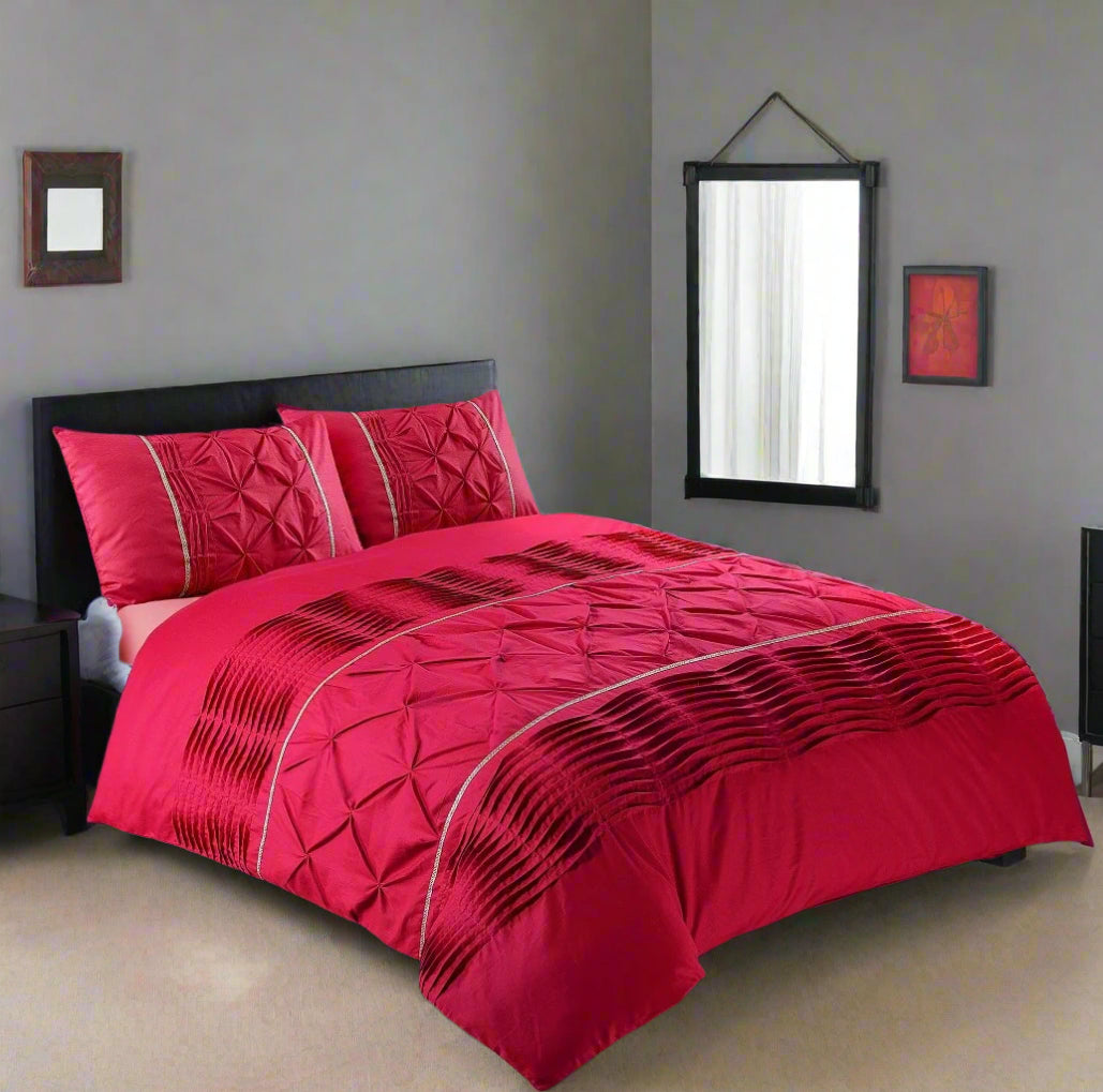 Pintuck Diamond Pinch Duvet Cover Set