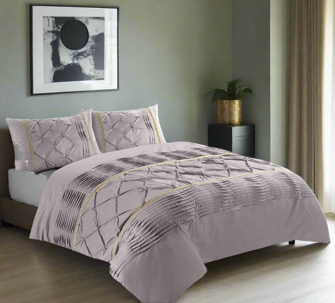 Pintuck Diamond Pinch Duvet Cover Set
